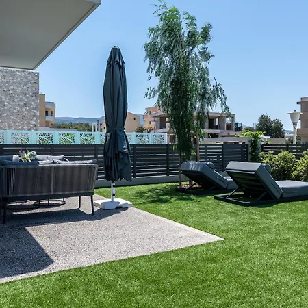 Kares With Private Pool By Estia Vila Kos