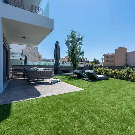 Vila Kares With Private Pool By Estia