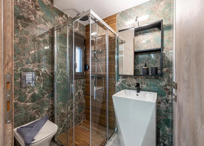 别墅 Kares With Private Pool By Estia *