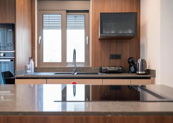 Kares With Private Pool By Estia 别墅