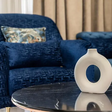 Kares With Private Pool By Estia *