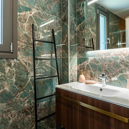 Kares With Private Pool By Estia Villa İstanköy